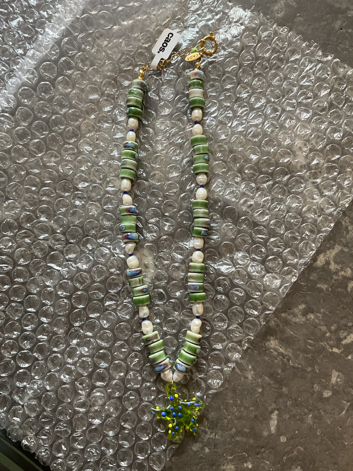 Collar Caos