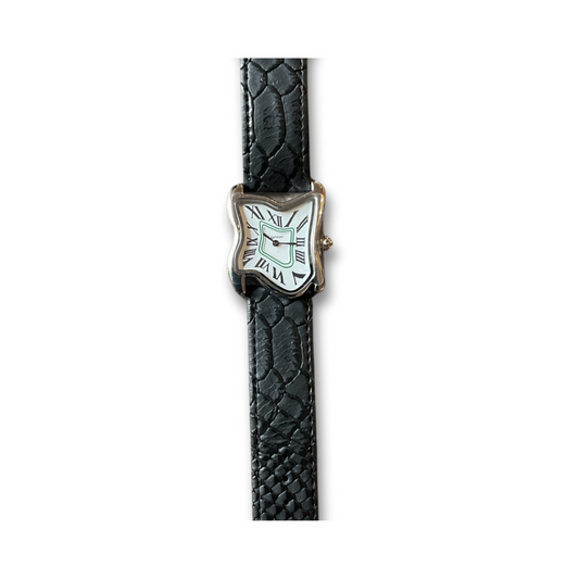 Reloj Cuadrado Derretido  Laphont